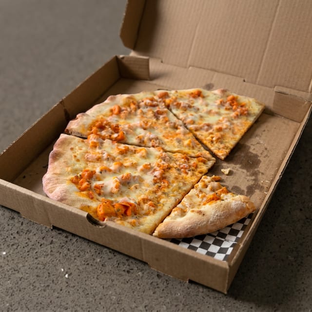 Buffalo Cordon Bleu Pizza.